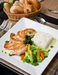 Blue Tree Towers All Suites Santo André - breakfast