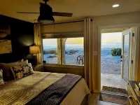 Totally Remodeled Beachfront Studio-Step out your door onto the sand. Really! D - 4-Star