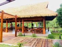 أو ماري ريفر ريزورت Hotels near أترس بيتش