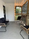 The Westfield - Cozy Downtown Greer Retreat