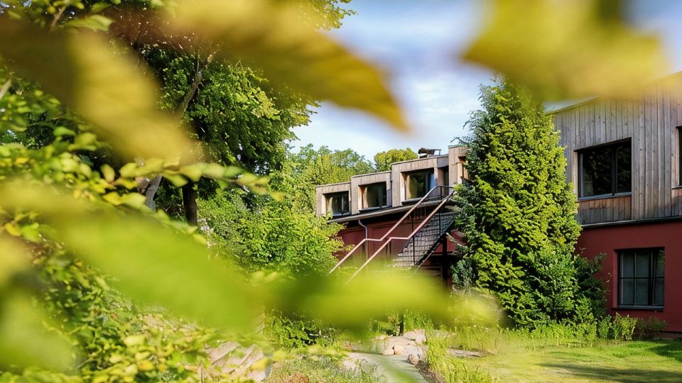 Große Wohnung mit Loggia Direkt im Naturschutzgebiet