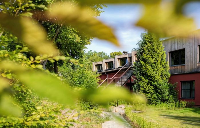 Große Wohnung mit Loggia Direkt im Naturschutzgebiet