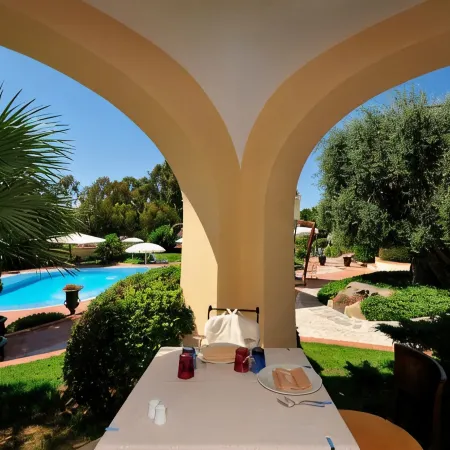 Hotel Arbatasar