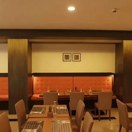 Top Star Hotel