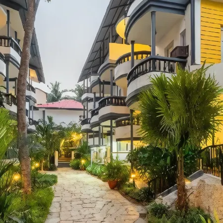 Santiago Beach Resort
