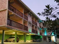 Pousada Dona Francisca Hotels near Floripa Mall