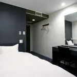Hirosaki Hotel - parking