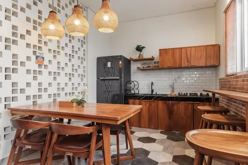 Calma Coliving at Bintaro, Tangerang Selatan - chambre d’hôtes