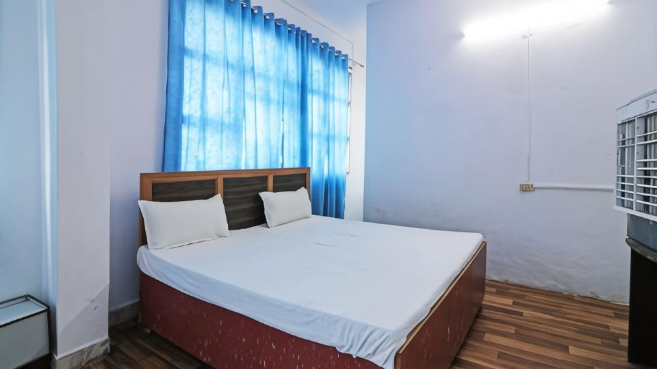 Hotel O Jyoti Palace