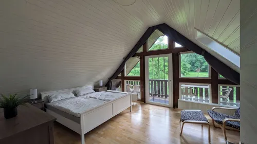Apartment in the countryside in Hollige for 6 people plus 2 child's travel cots - WiFi