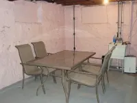 The Bear Den - Lovely 2 Bedroom 1 Bath home close to skiing, snowmobiling & more