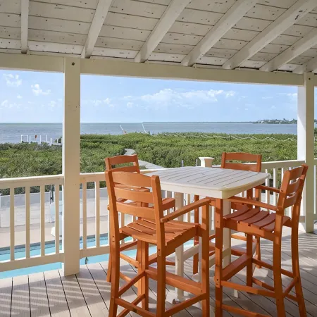Direct Ocean View! 5 Bed/3 Bath with room for everyone. Large pool and Dock!