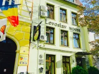 Villa & Restaurant Levoslav House - Bintang 4