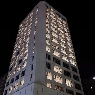 Hi Residences Отели рядом с достопримечательностью «Тематический парк Elefunsia»