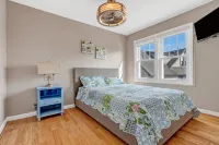 Family vacation! 3 min walk to beach & boardwalk, Free coffee and beach passes - Beach