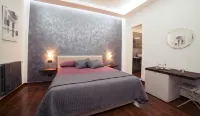 Glam House - Bed and breakfasts