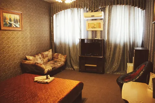 Niagara Hotel
