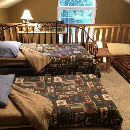 Deerfield Cabin  Location, Location, Location! Best in Downtown Helen!