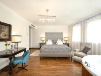 Boutique Hotel Szárcsa - Pools