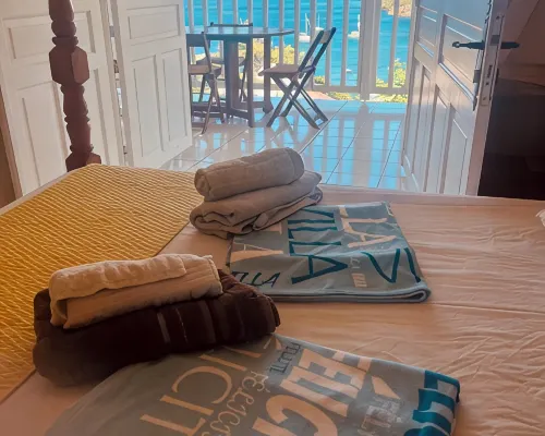 Exceptional T3 sea view apartment, 5 minutes walk from the beach! And jacuzzi Hoteles en Les Anses d'Arlet