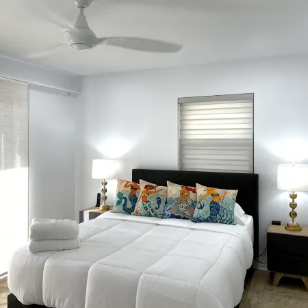 Serenity at Coco Plum's Hidden Waterfront Hideaway, Marathon