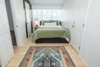 Warren House · 1800s Cottage · Hot Tub · Game Room · 3Br · Downtown Rogue River - Wi-Fi