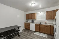 Cozy 2br downtown rental, within 3 blocks of BYU-I - 3 Sao