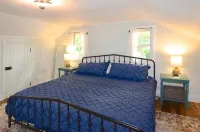 Perfect Retreat Pvt, Hot Tub, 2 Fireplaces, Outdoor Kitchen, Heated Pool - 4-Star