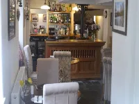 3 Millstones Inn - parking