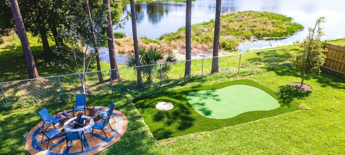 Newly Built in 2023! 2 hole Putt-Putt, Fire-Pit, Huge Fenced Backyard, Lake View Hotels in Jupiter