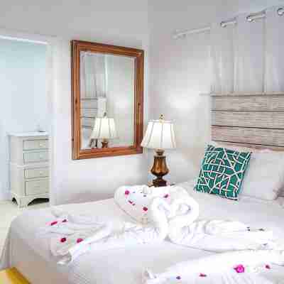 Modern Cottage with Chalk Sound Views Rooms