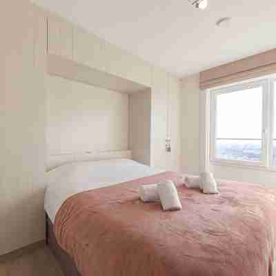 Modern apartment with beautiful sea view! Rooms