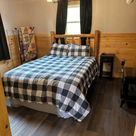 The Stillhouse Cabin, mins from Red River Gorge