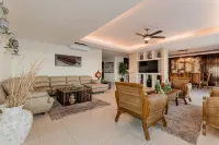 Cancun - Beach front Residence with Private Pool - Hotel Zone