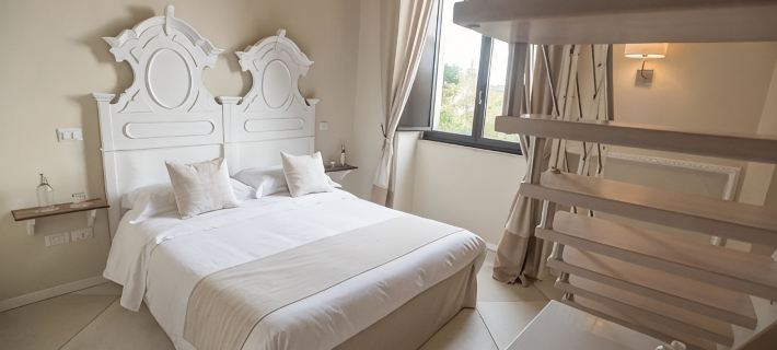 Palazzo Belsanti Hotele w: Lecce