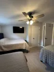 Indoor Fish Cleaning - Darts - Poker - Newly Remodeled - 4-Star