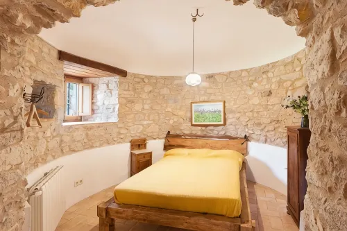 Can Feliu, Downstairs Apartment, Sant Daniel-girona - Homestays