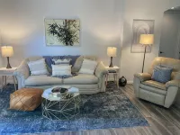 Awesome lake, golf course, mountain view Desert Princess Country Club condo! - Mountain view