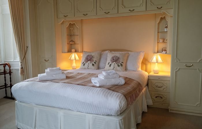 Sea View Apartment with Commanding Sea Views in Crail