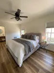 Fully remodeled 1920’s Family size Whole house, 4 bedroom 2.5 bath, 2000 sq ft - Homestays