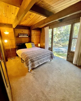 Heart & Snow Mountain Cabin. Pet Friendly! - 2-نجوم