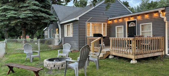 Stay Now on the GOTL Strip! Across from Eddie's Grill, Steps from Multiple Bars Ξενοδοχεία στην πόλη Ashtabula County