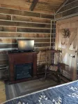 Two Furnished Cabins Minutes from Patoka Lake and French Lick. Book 1 or 2 - Chalets
