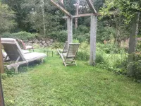 Walk to the ocean, very private. Secluded, woodsy location. - 3-Star