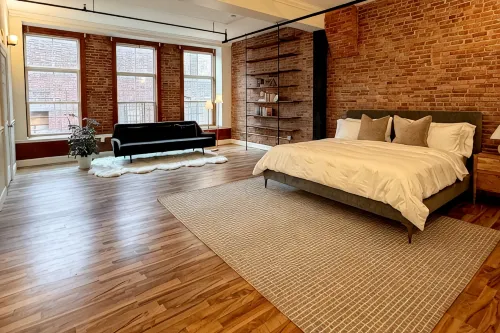 Luxurious 2 BR Loft - 4-Sterne