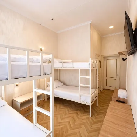 Hostel DANEXAN APA