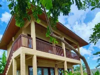Sanur ocean view villas - Bed and breakfasts