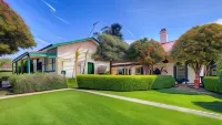 Daylesford Motor Inn Vic Pty Ltd - parking