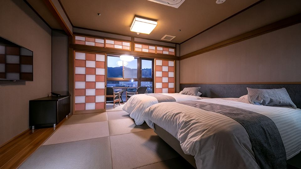 Kuwanoya