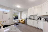Quiet Private Entry Suite |Free Parking&Near Metro - 3-Star